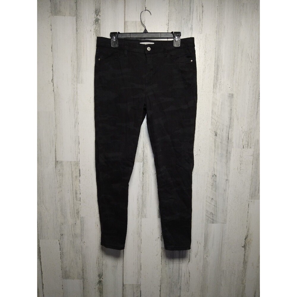 SOCIAL STANDARD by Sanctuary Women's Size 10 Black Camo Ankle Skinny Jeans